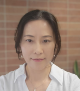 Photo of Lee, PhD, Hyun